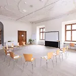 皮恩山口附近施皮塔尔jufa酒店 酒店 3*